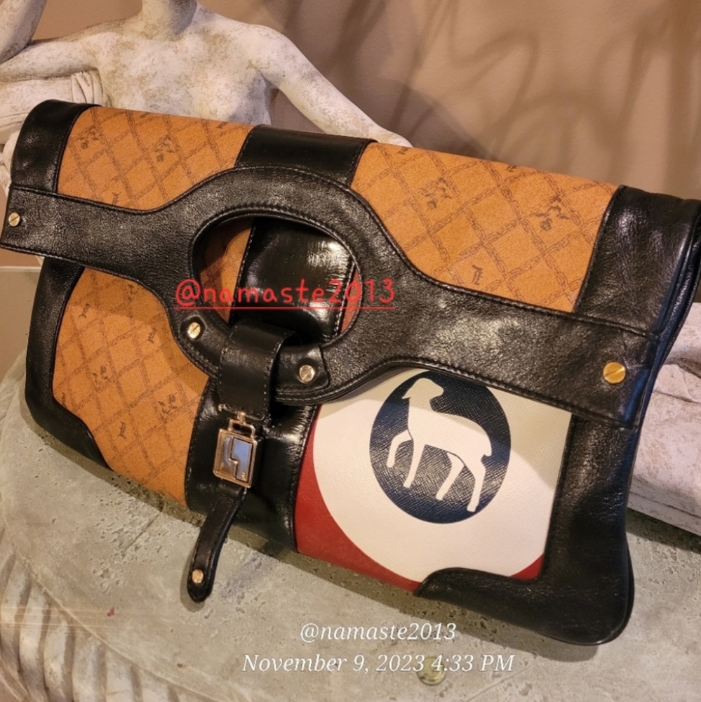 L.A.M.B. by Gwen Stefani Bullseye Convertable Crossbody Clutch Laptop bag #625